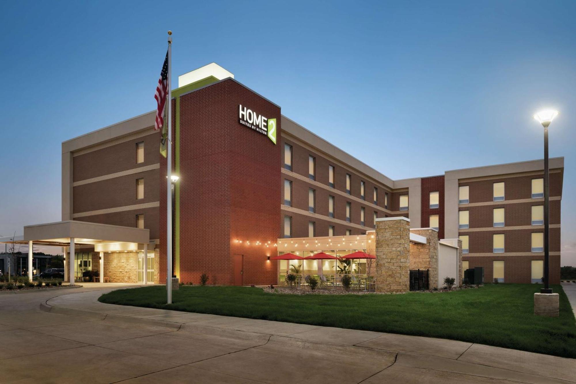 Home2 Suites By Hilton Iowa City Coralville Ngoại thất bức ảnh