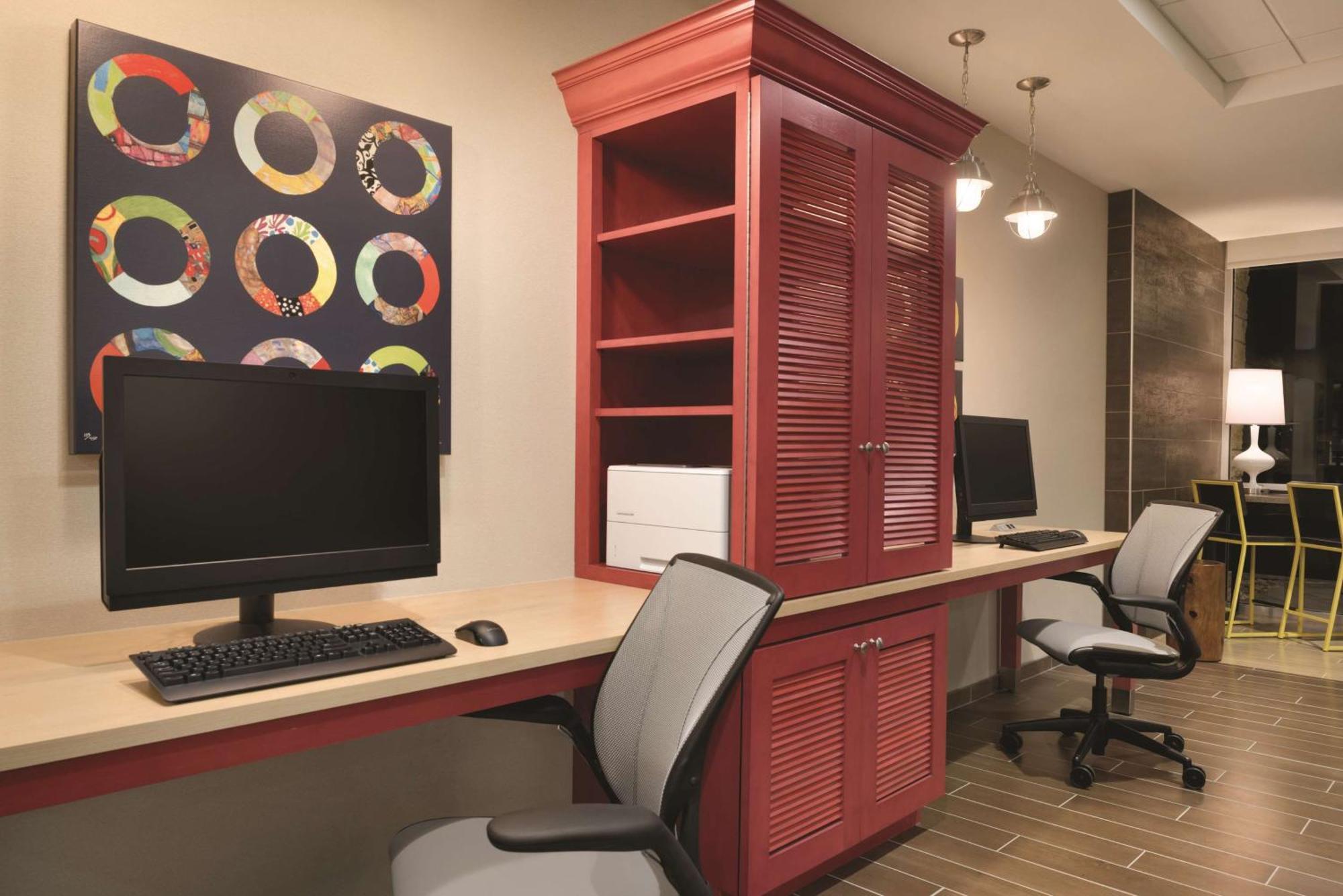 Home2 Suites By Hilton Iowa City Coralville Ngoại thất bức ảnh
